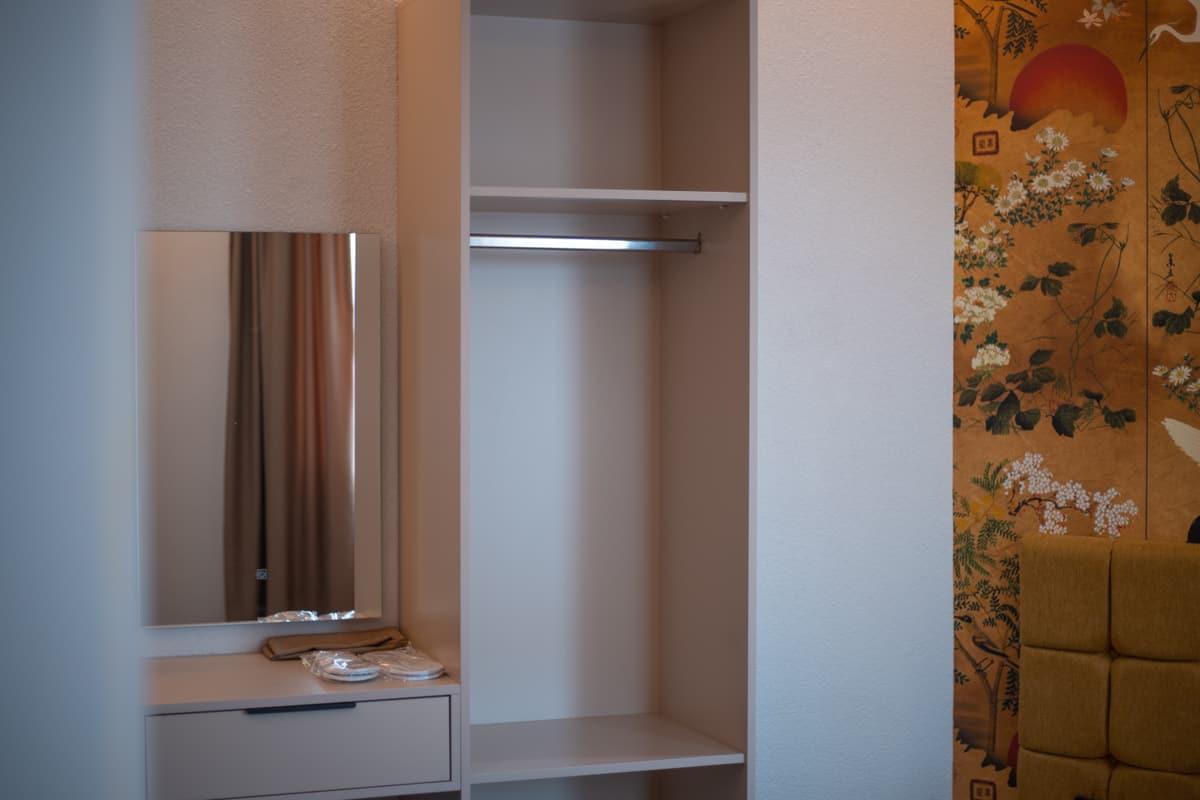 Photo 2 of the rooms above The Yacht Club Prishtina